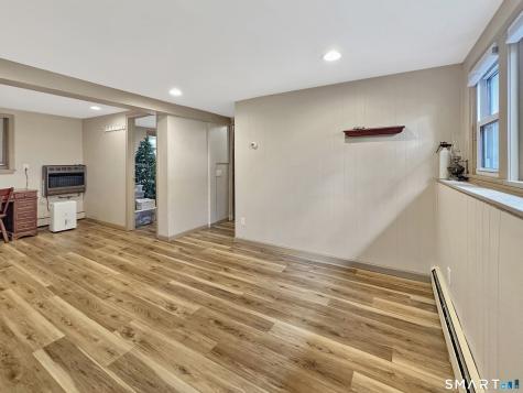 40 Laurel Drive Montville CT 06370