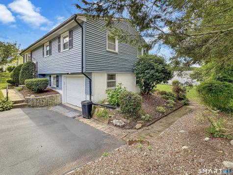 40 Laurel Drive Montville CT 06370