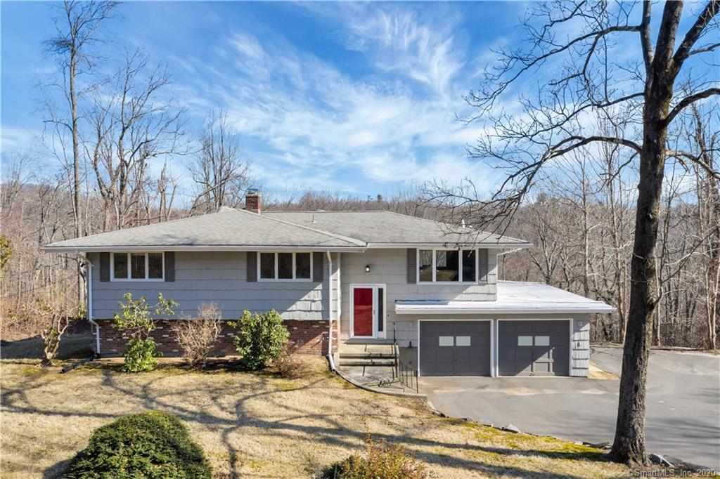 392 Carrington Road Bethany CT 06524