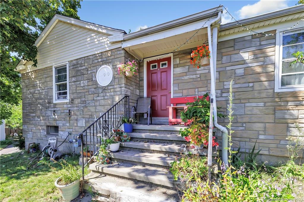 190 Emmett Avenue Derby CT 06418
