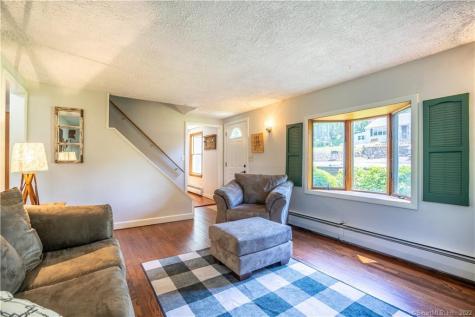 39 Winslow Road Cheshire CT 06410