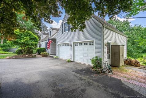 39 Winslow Road Cheshire CT 06410