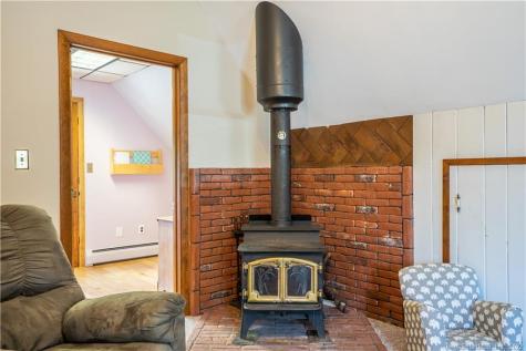 39 Winslow Road Cheshire CT 06410