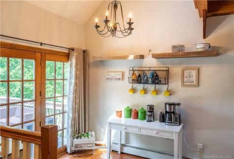 39 Winslow Road Cheshire CT 06410