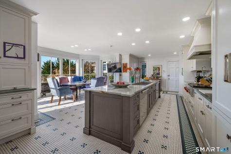 84 Johnsons Point Road Branford CT 06405