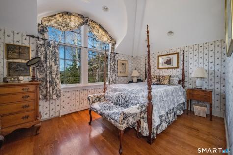 84 Johnsons Point Road Branford CT 06405