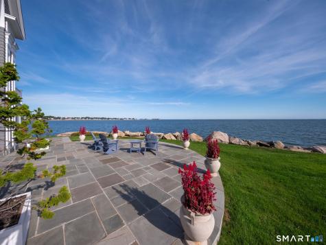 84 Johnsons Point Road Branford CT 06405