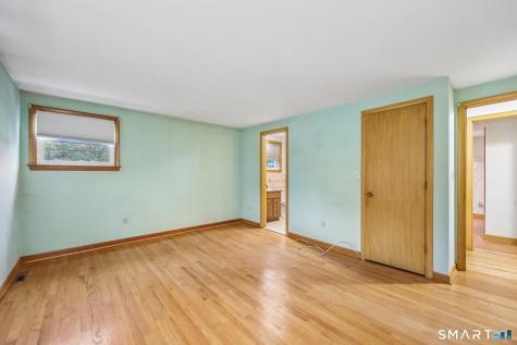 6 Anne Avenue Seymour CT 06483