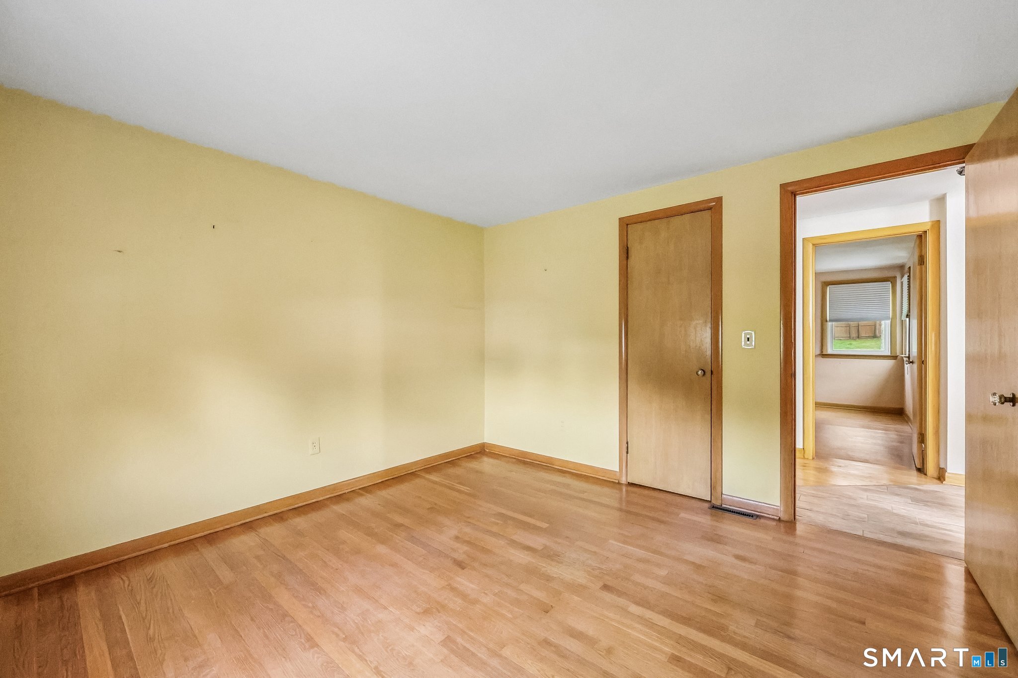 6 Anne Avenue Seymour CT 06483