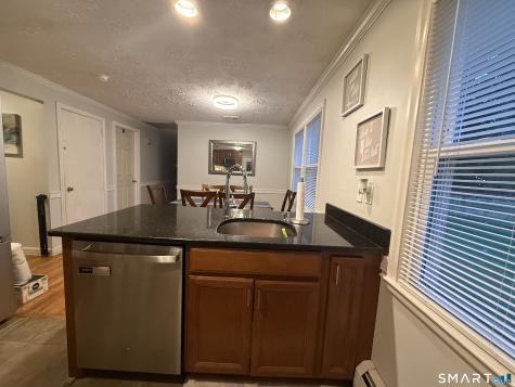 29 Maude Circle Windsor CT 06095