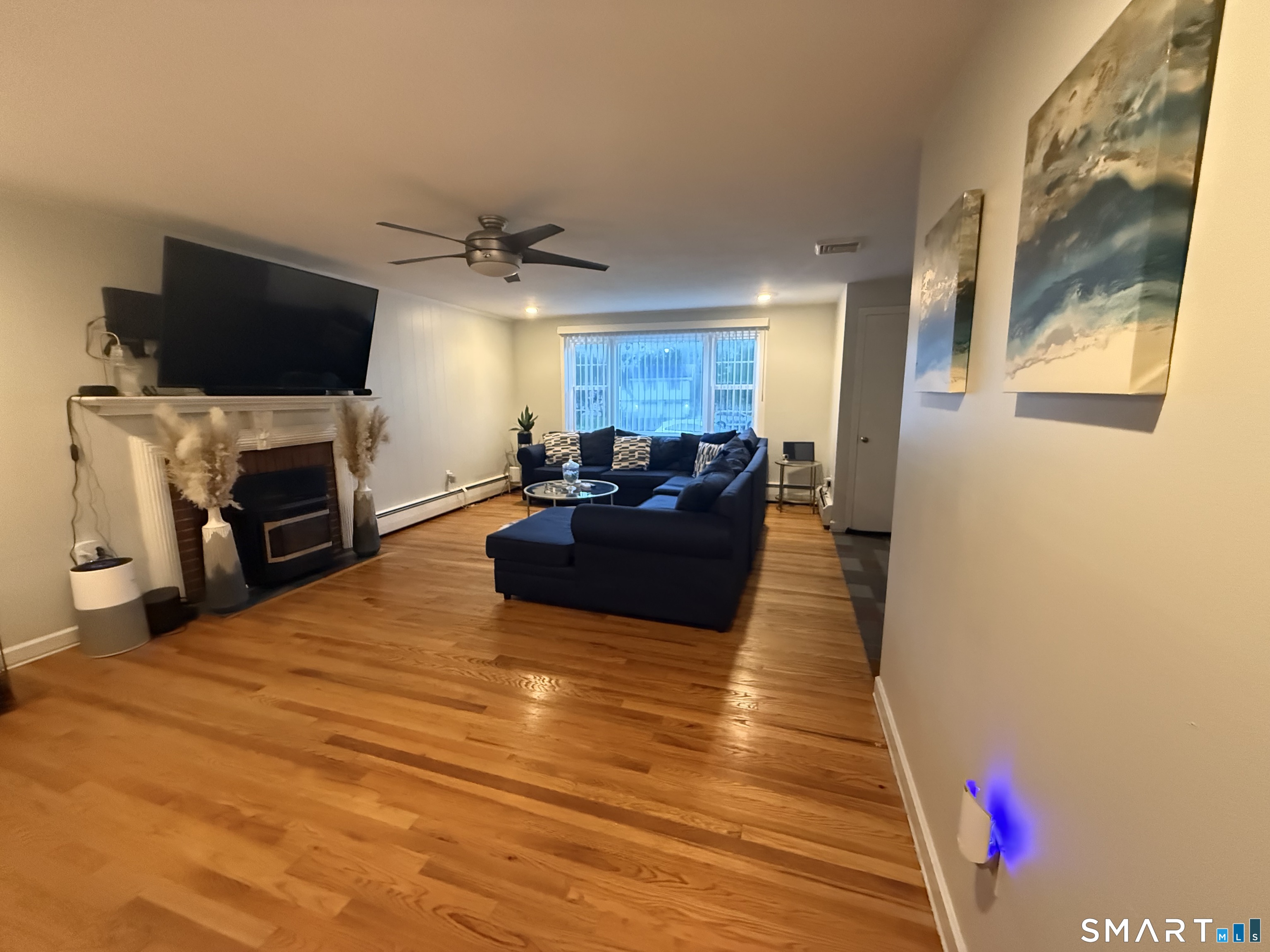 29 Maude Circle Windsor CT 06095