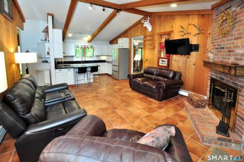 14 Weldon Court Goshen CT 06756