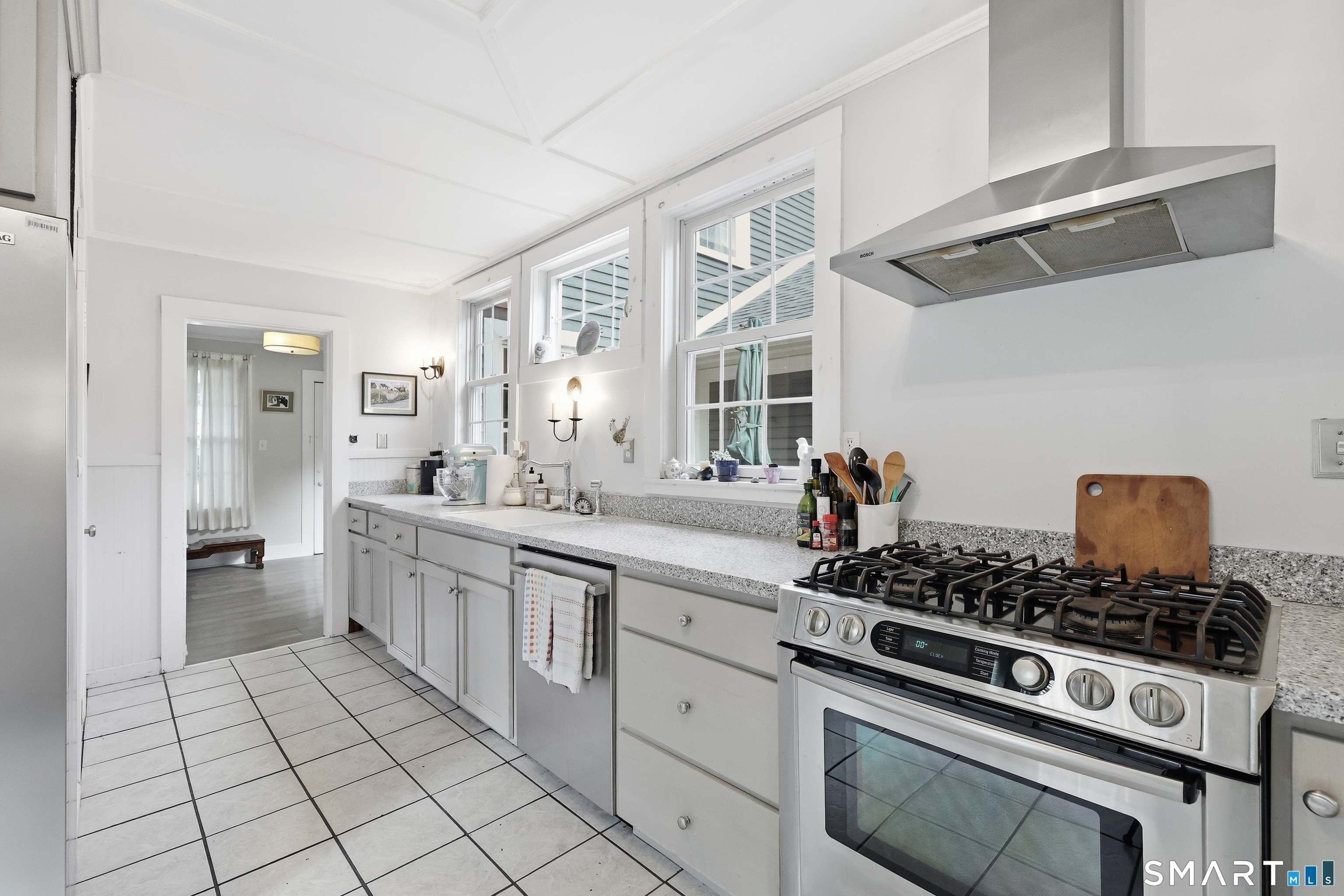 126 Main Street East Hampton CT 06424