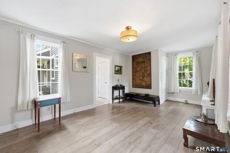 126 Main Street East Hampton CT 06424