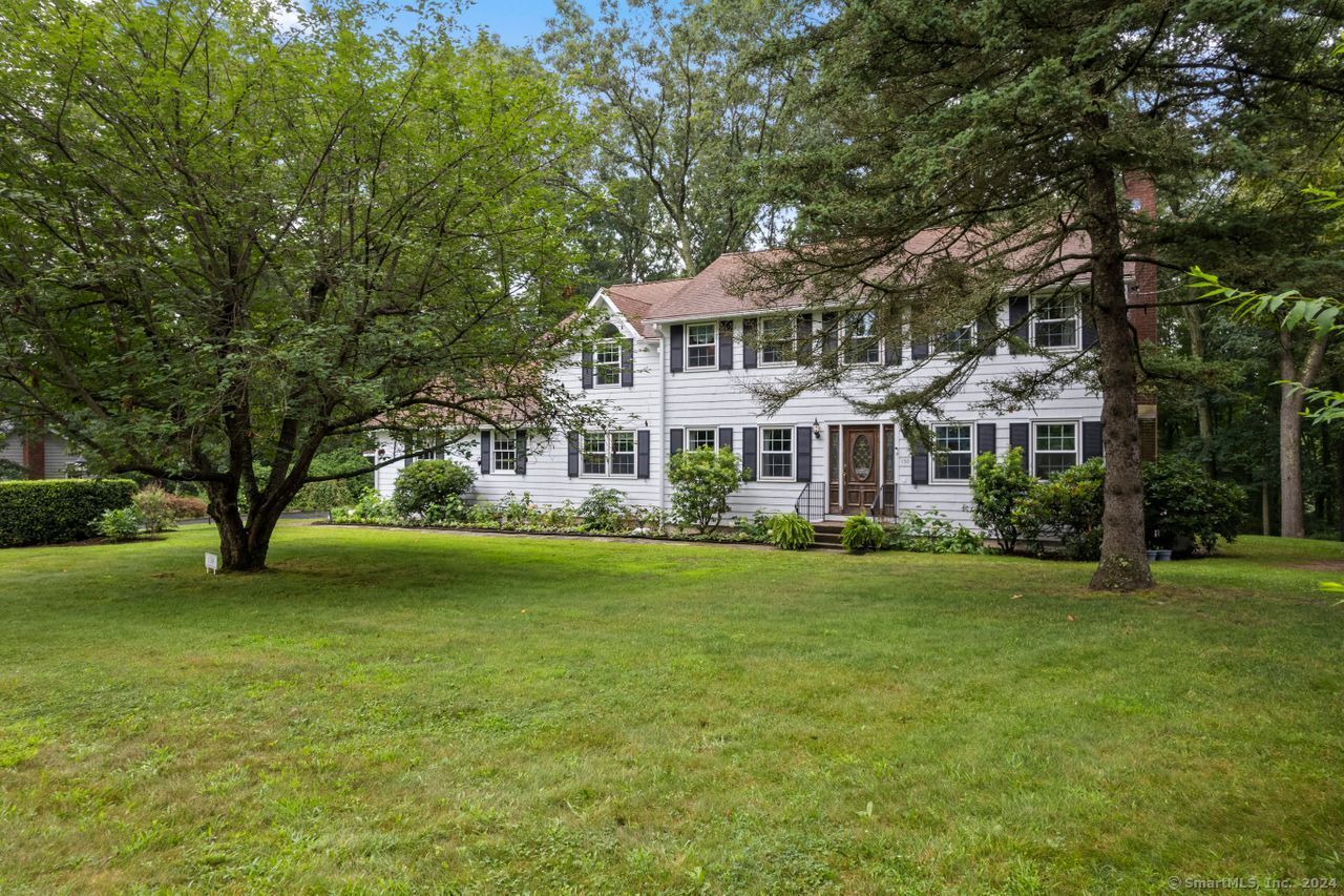 150 Carriage Drive Middlebury CT 06762