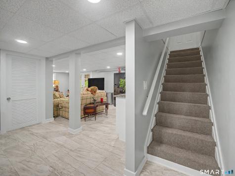 15 Cloverdale Circle Deep River CT 06417