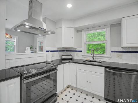 15 Cloverdale Circle Deep River CT 06417