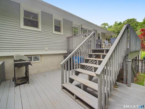15 Cloverdale Circle Deep River CT 06417