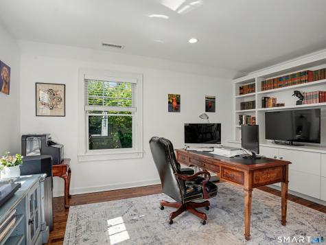 114 Lee Drive Fairfield CT 06824