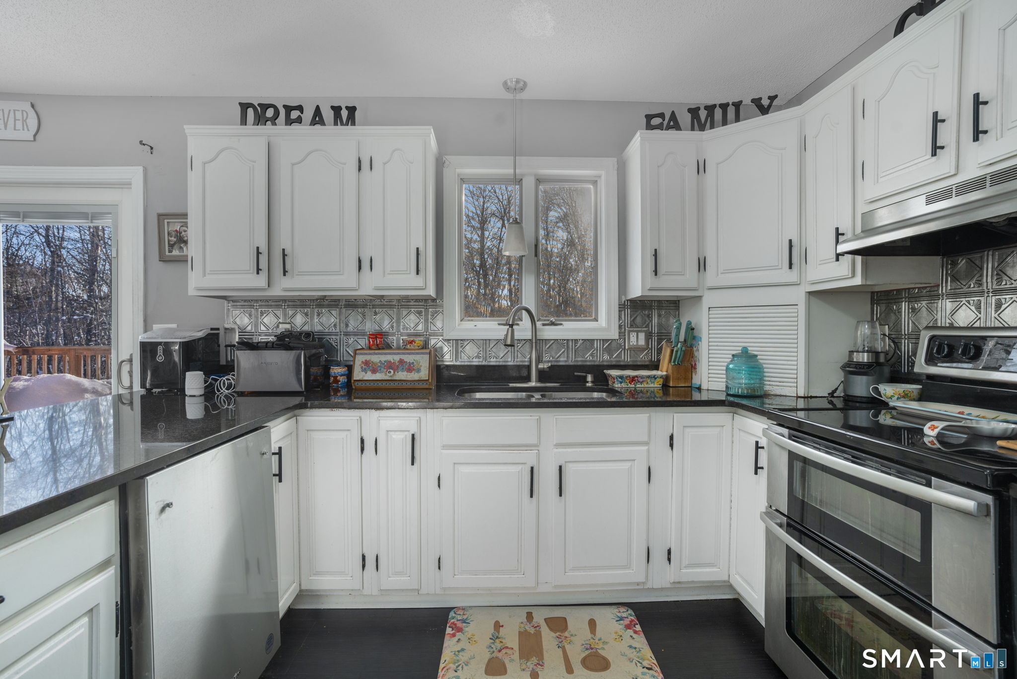 83 Kate Downing Road Plainfield CT 06374