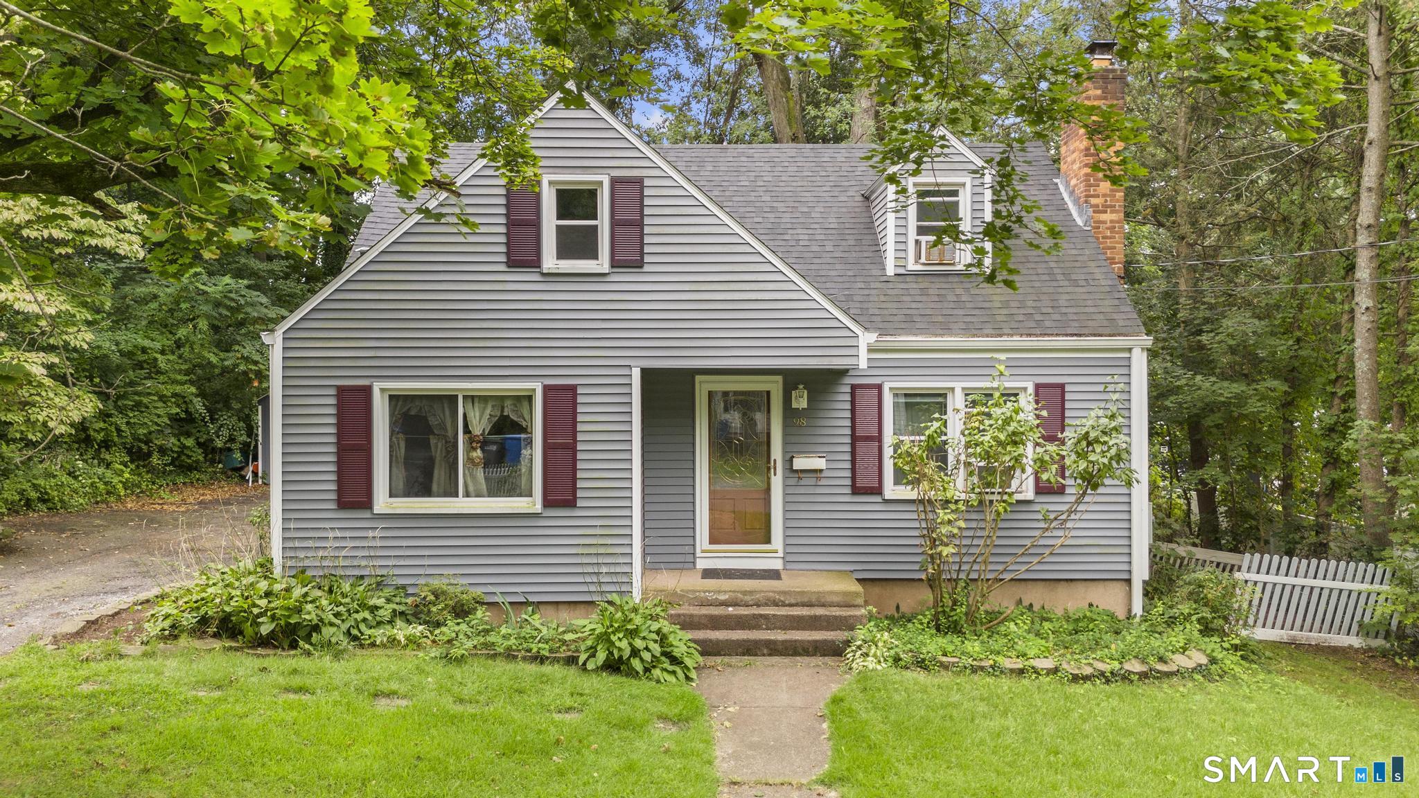 98 Colombus Street Manchester CT 06042