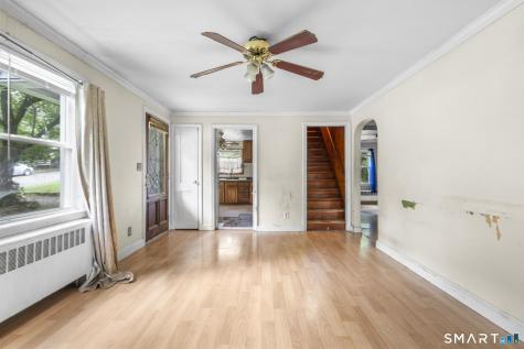 98 Colombus Street Manchester CT 06042