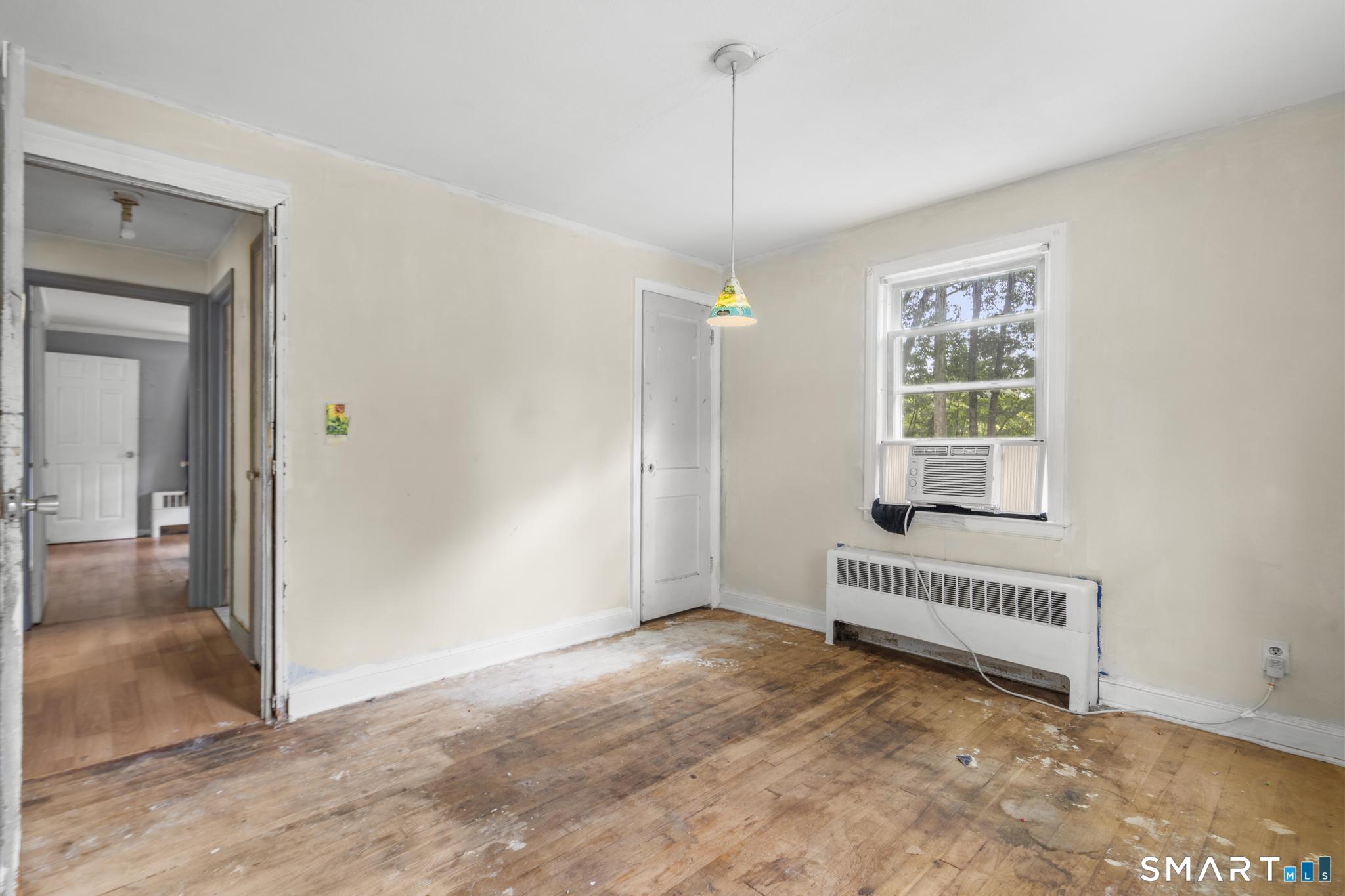 98 Colombus Street Manchester CT 06042