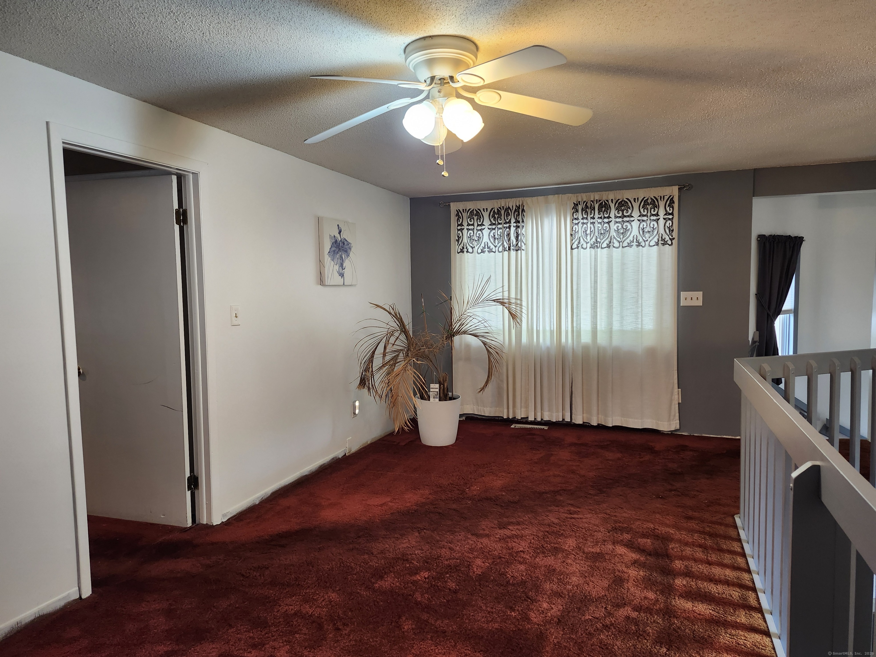 39 Loren Circle Windsor CT 06095