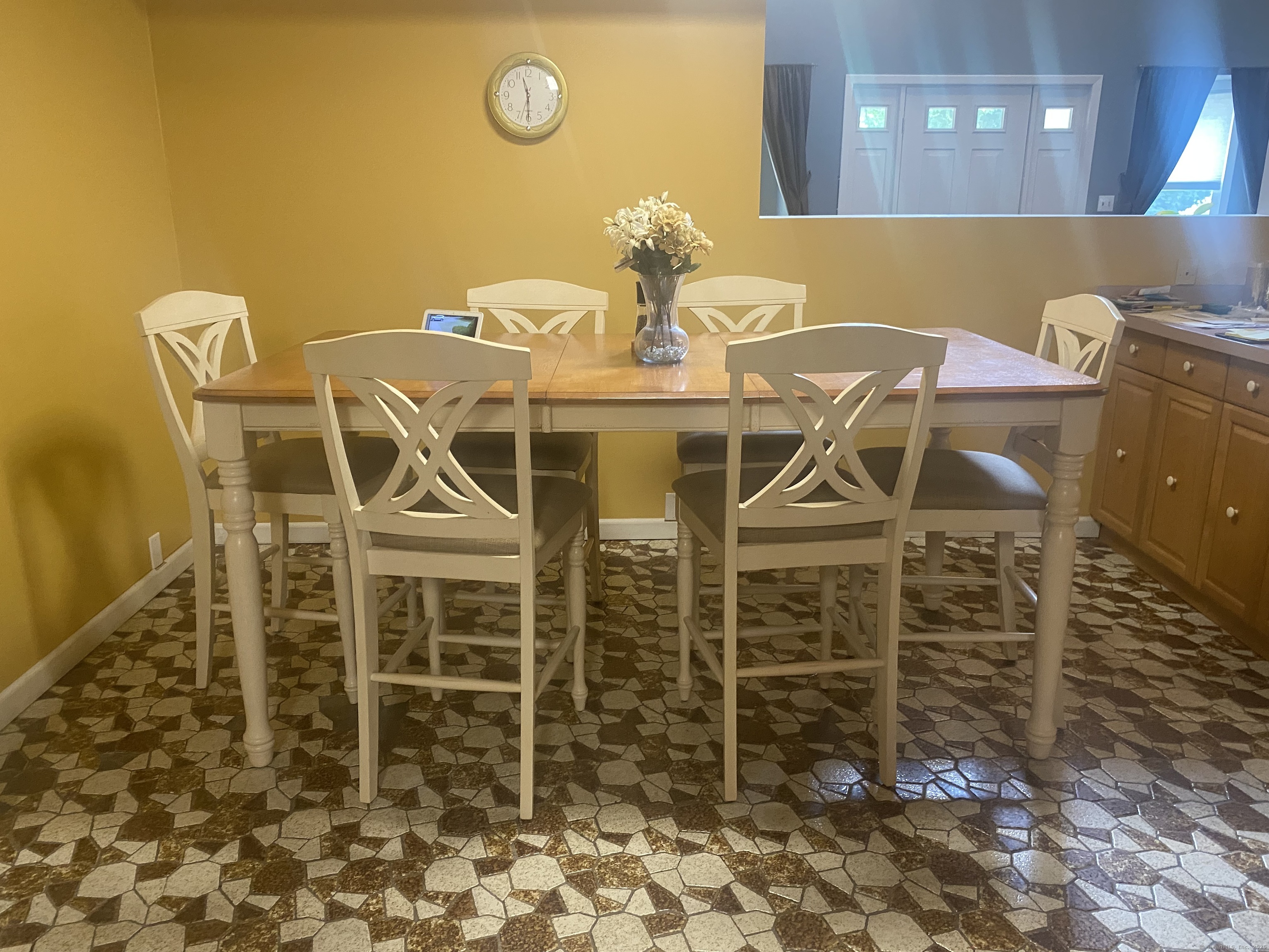 39 Loren Circle Windsor CT 06095