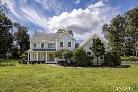 24 Plum Tree Lane Trumbull CT 06611