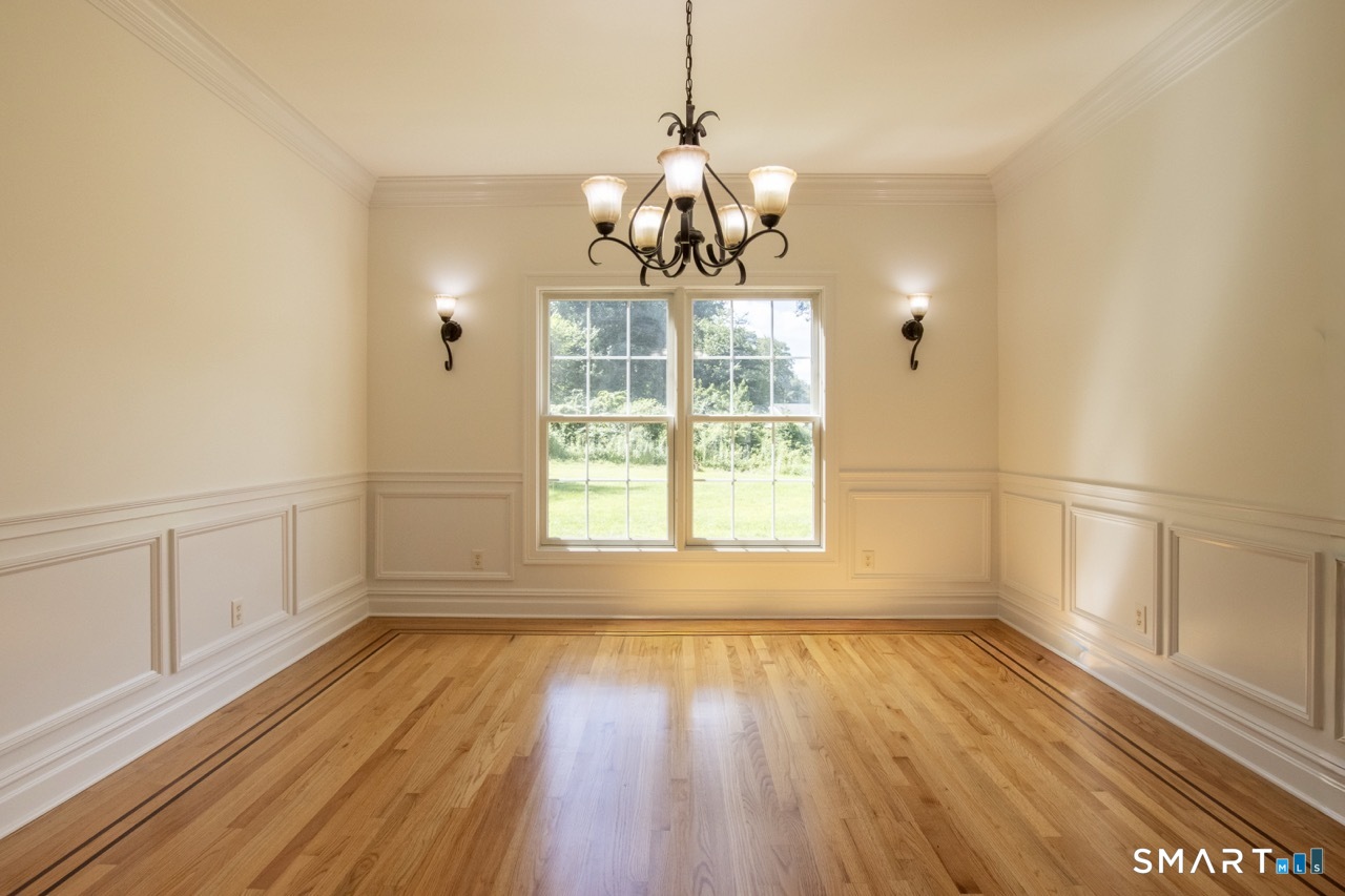 24 Plum Tree Lane Trumbull CT 06611