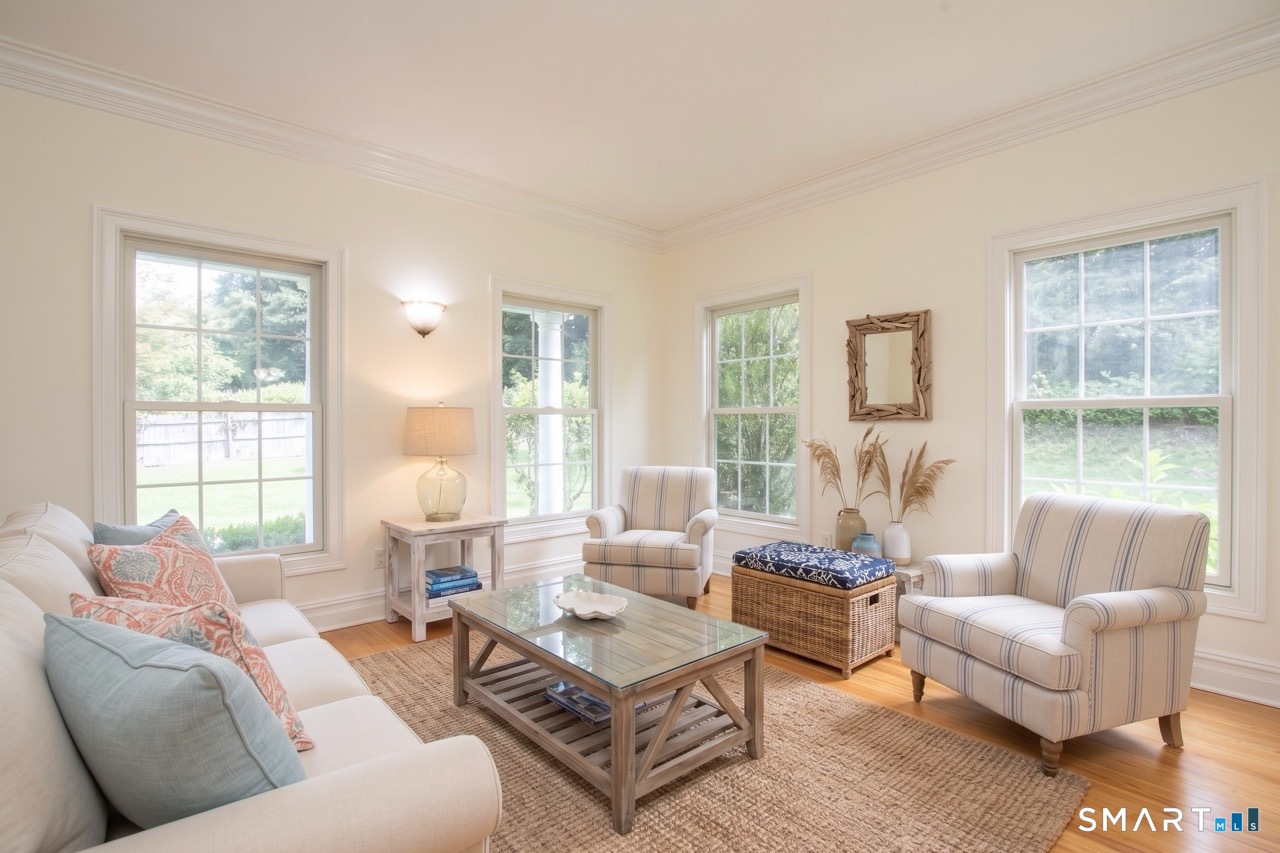 24 Plum Tree Lane Trumbull CT 06611