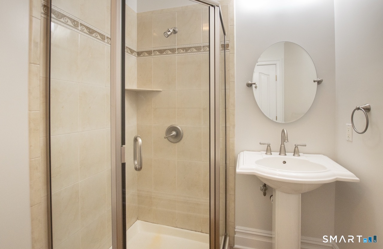 24 Plum Tree Lane Trumbull CT 06611