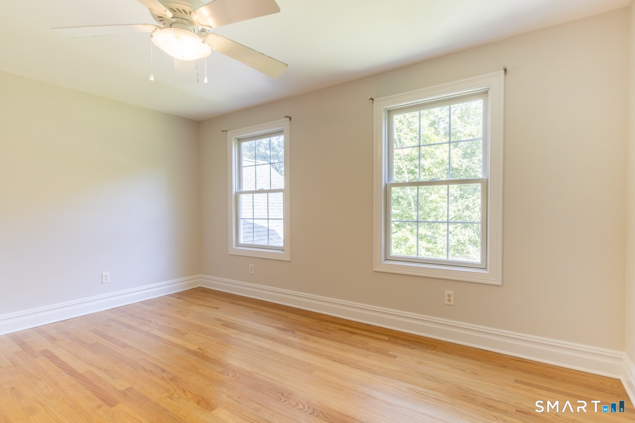 24 Plum Tree Lane Trumbull CT 06611