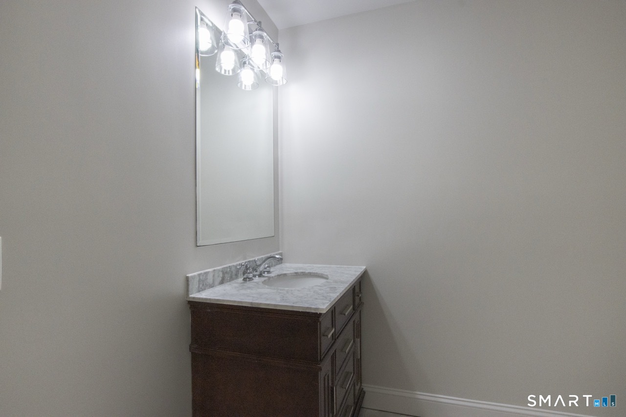 24 Plum Tree Lane Trumbull CT 06611