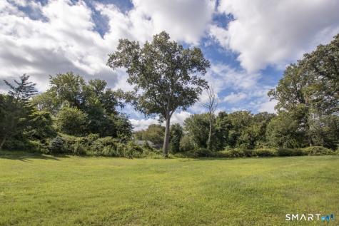 24 Plum Tree Lane Trumbull CT 06611