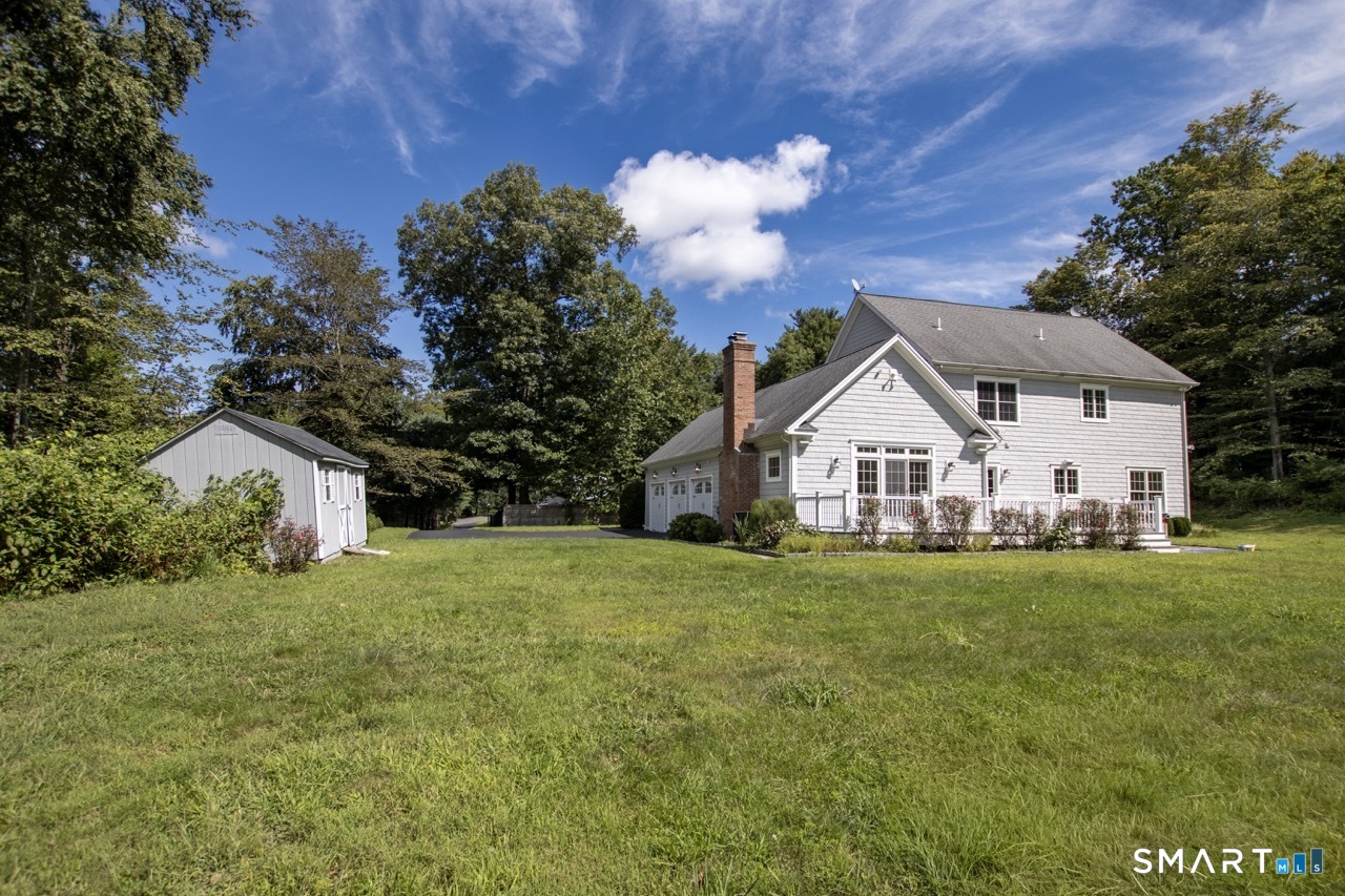 24 Plum Tree Lane Trumbull CT 06611
