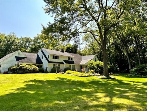 29 Blue Ridge Drive Simsbury CT 06089