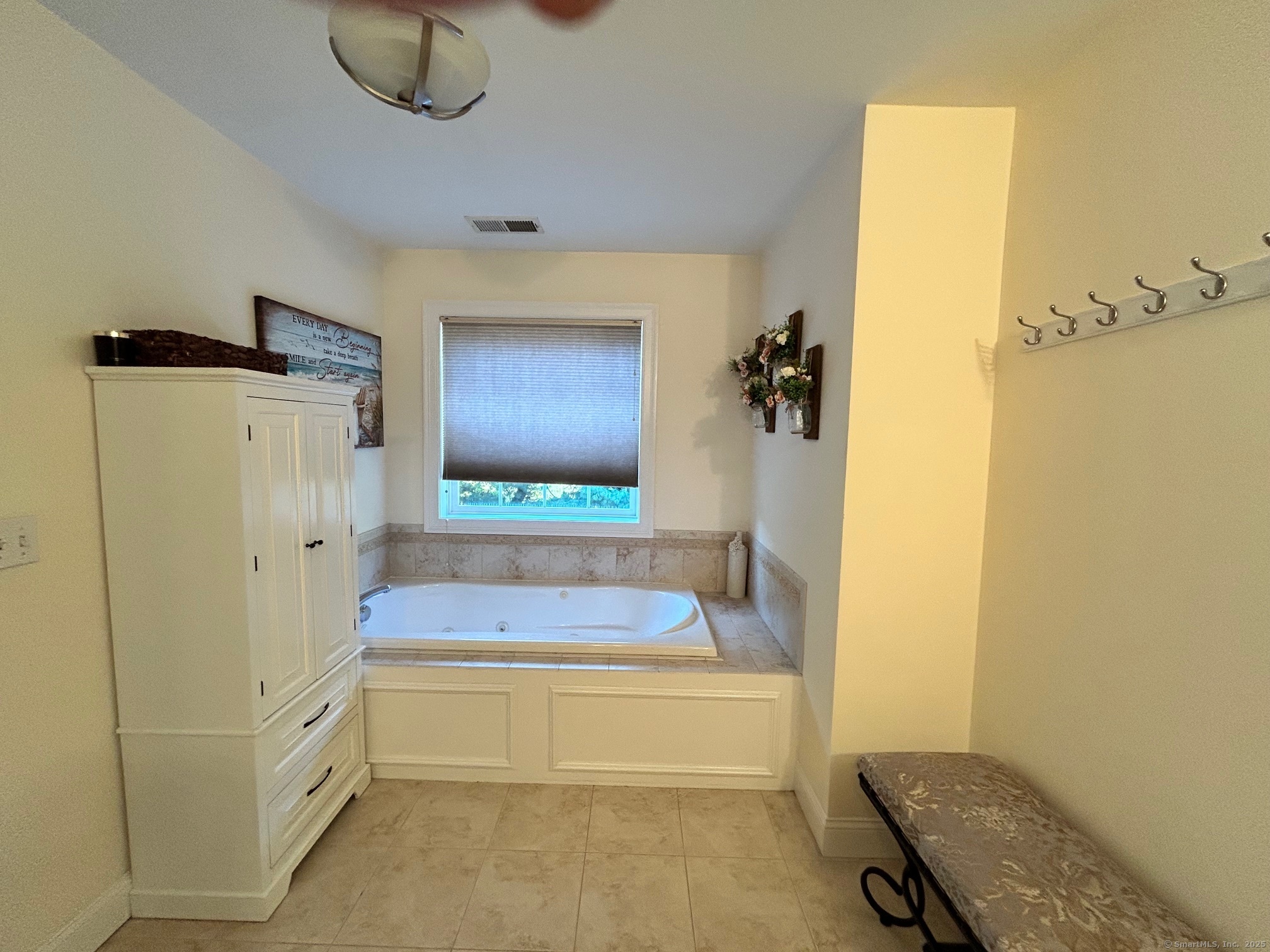 329 Garth Road Manchester CT 06040