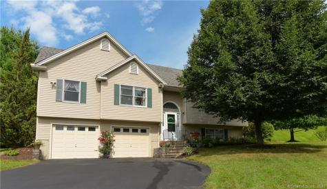 11 Dawns Road New Milford CT 06776