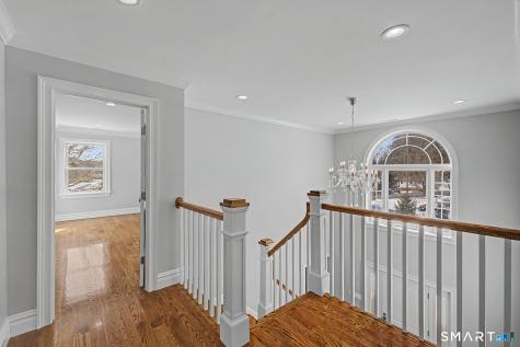 4 Sunnyview Terrace Newtown CT 06482