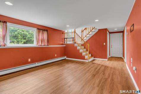 7 Rhonda Lane North Stonington CT 06359