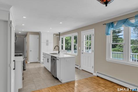 7 Rhonda Lane North Stonington CT 06359