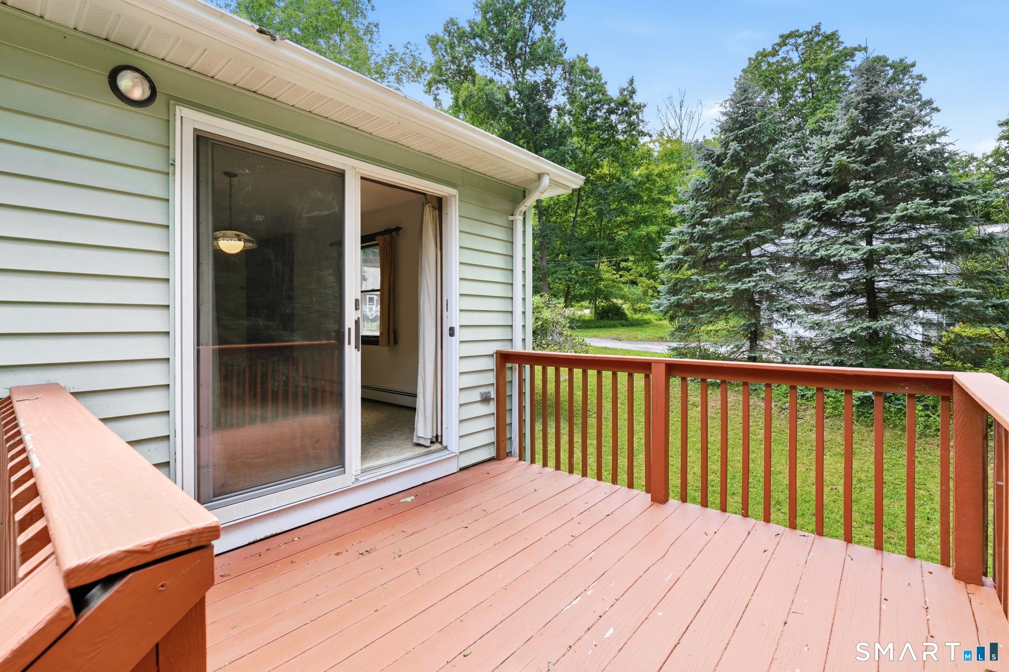 19 Holmes Road East Lyme CT 06333