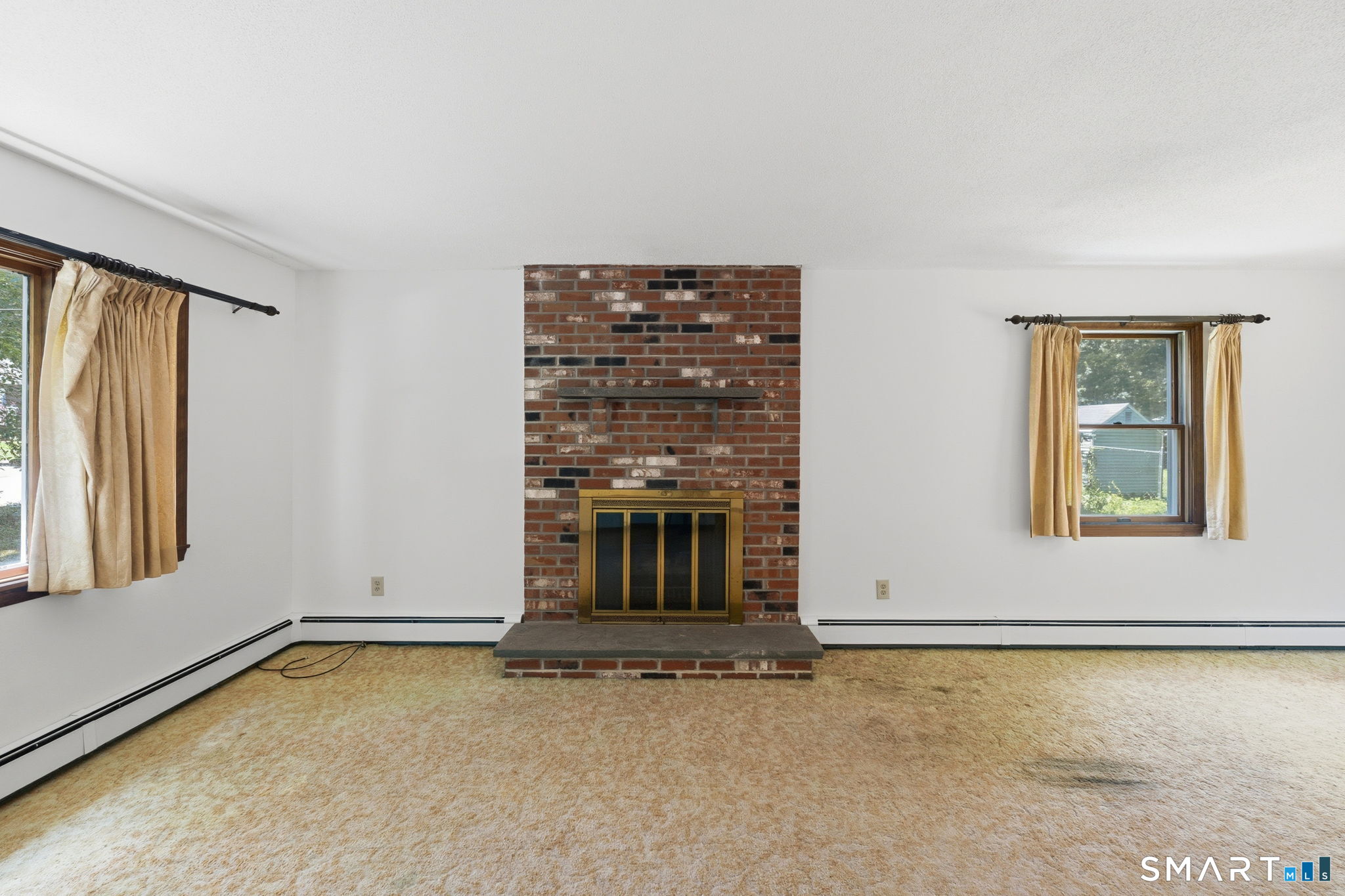 19 Holmes Road East Lyme CT 06333