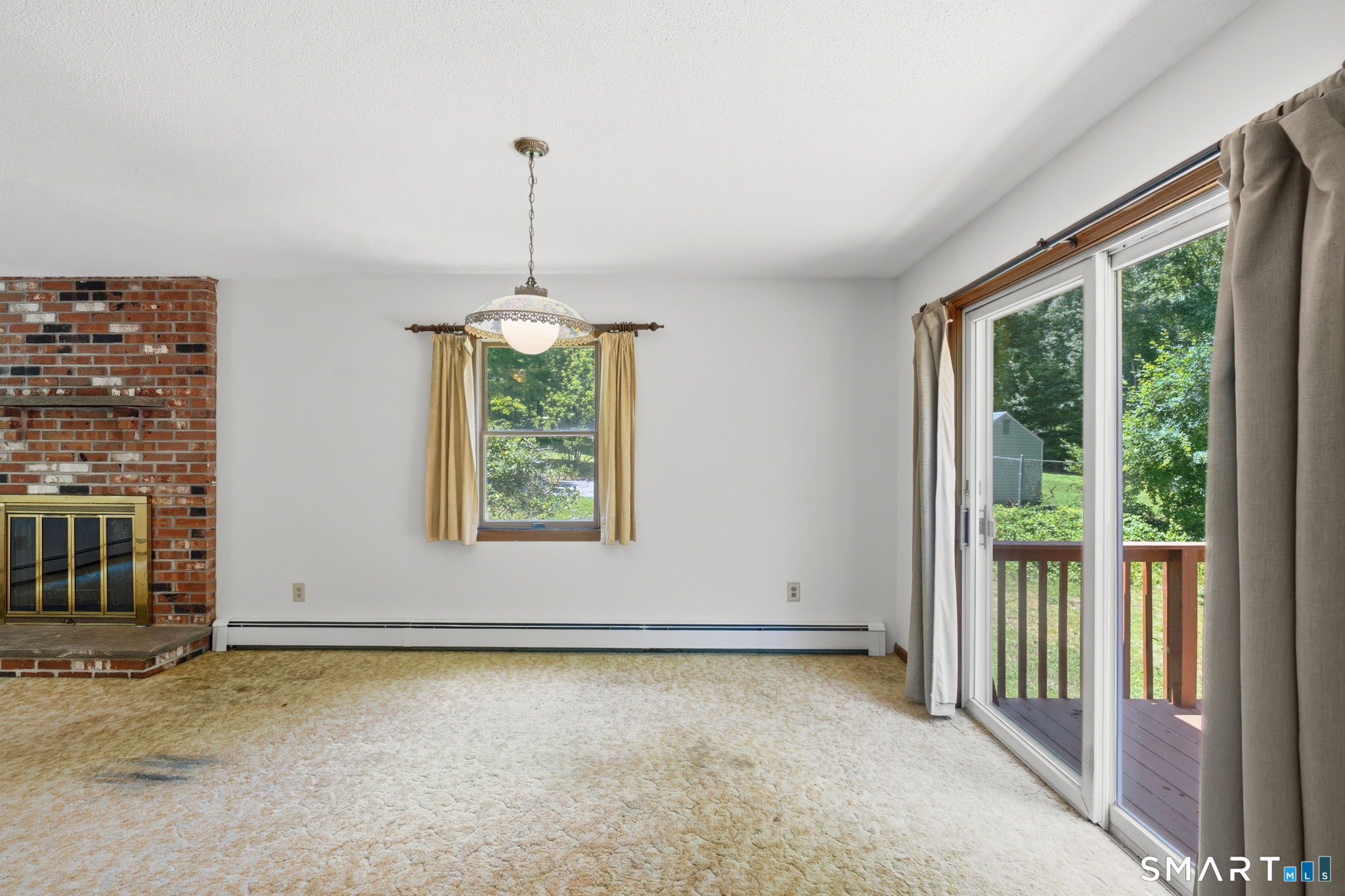 19 Holmes Road East Lyme CT 06333