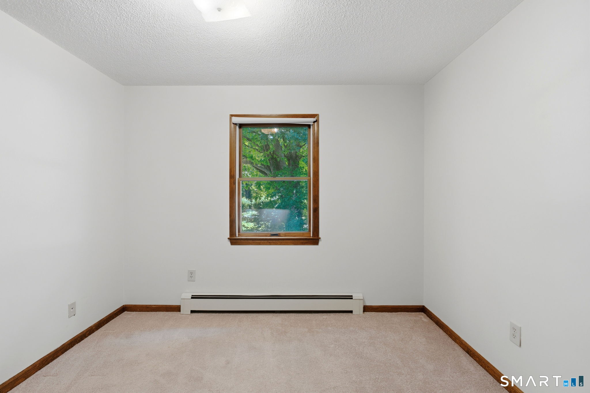 19 Holmes Road East Lyme CT 06333