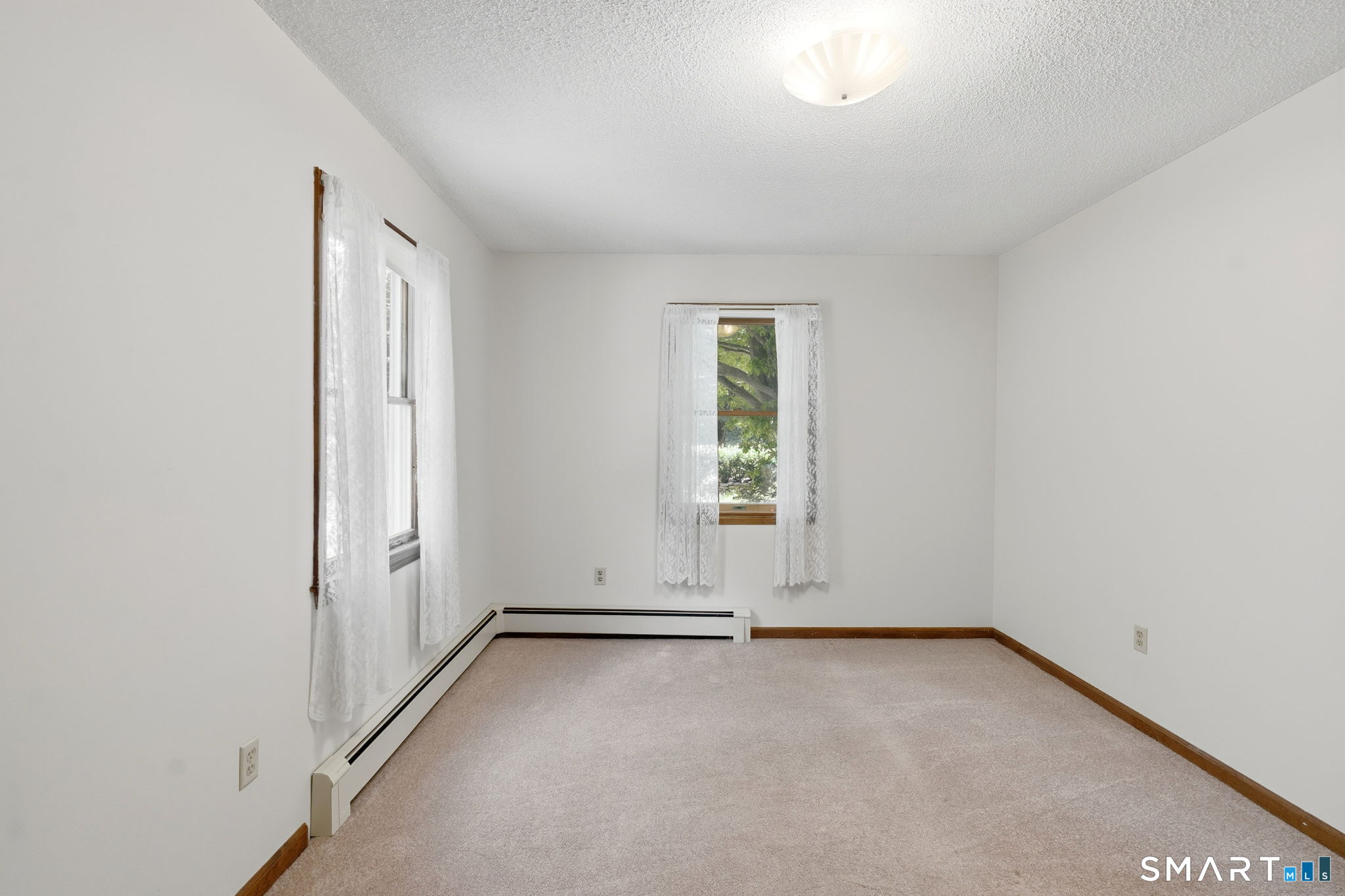 19 Holmes Road East Lyme CT 06333