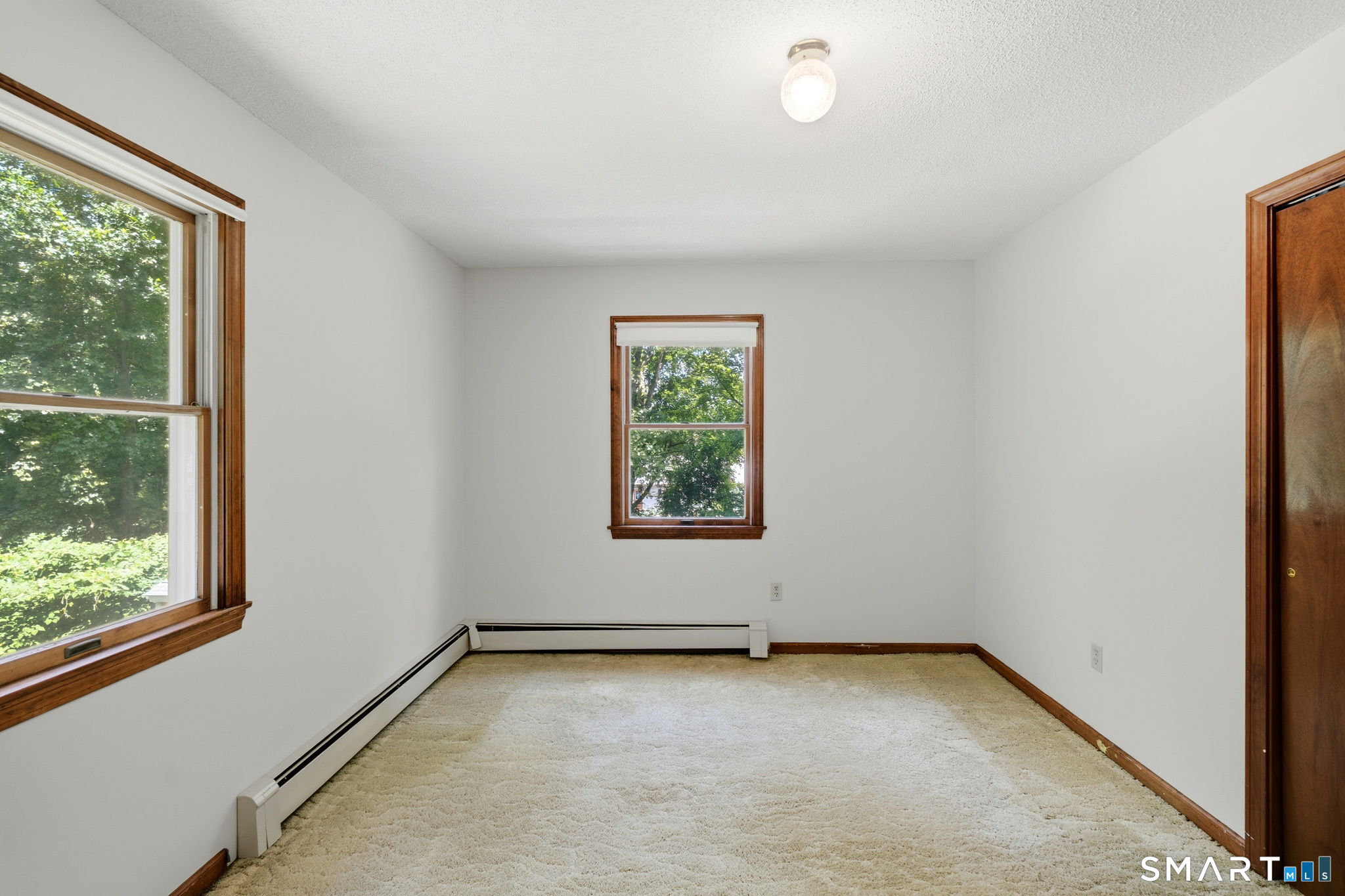 19 Holmes Road East Lyme CT 06333