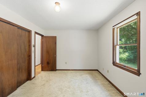 19 Holmes Road East Lyme CT 06333